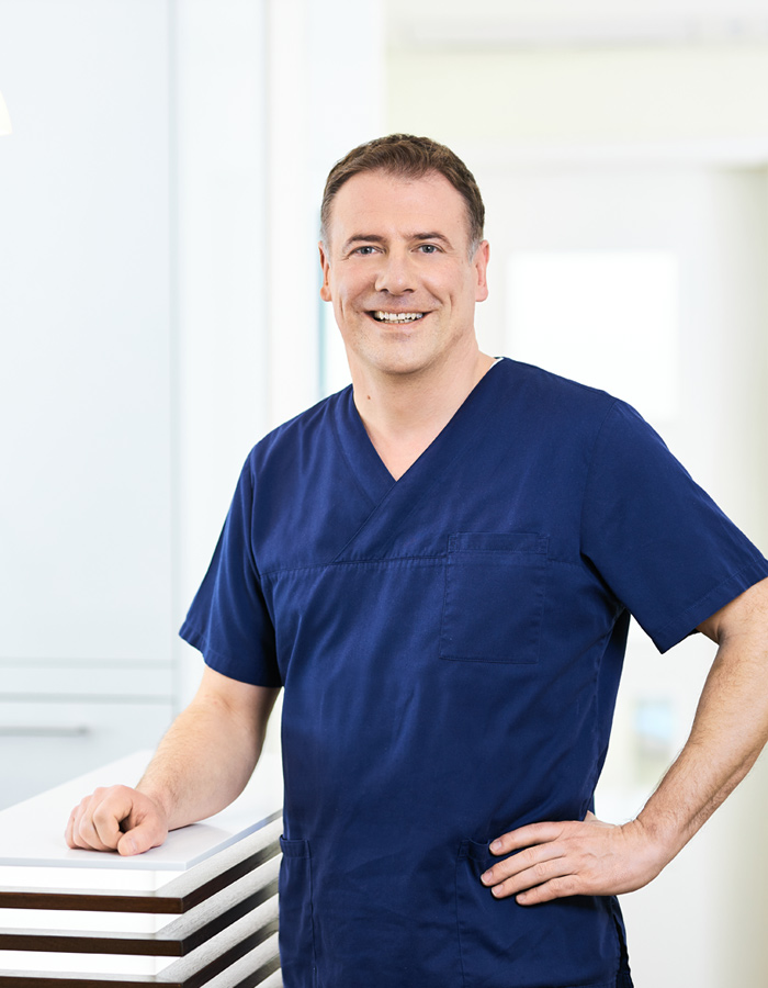 Dr. Matthias Siegler Fachzahnarzt für Oralchirurgie